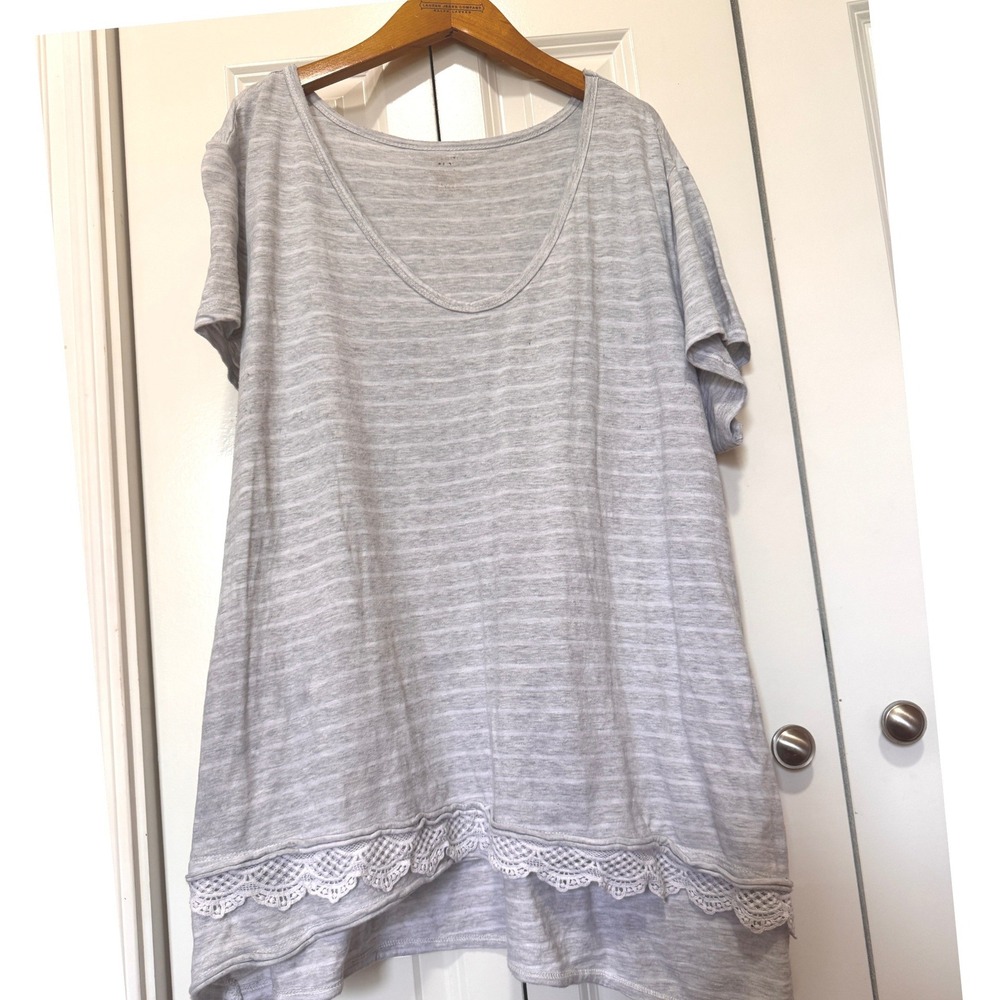Westbound Woman Gray Lace Hem Tunic Top Womens Plus Size Relaxed Fit